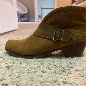 UGG ankle boots